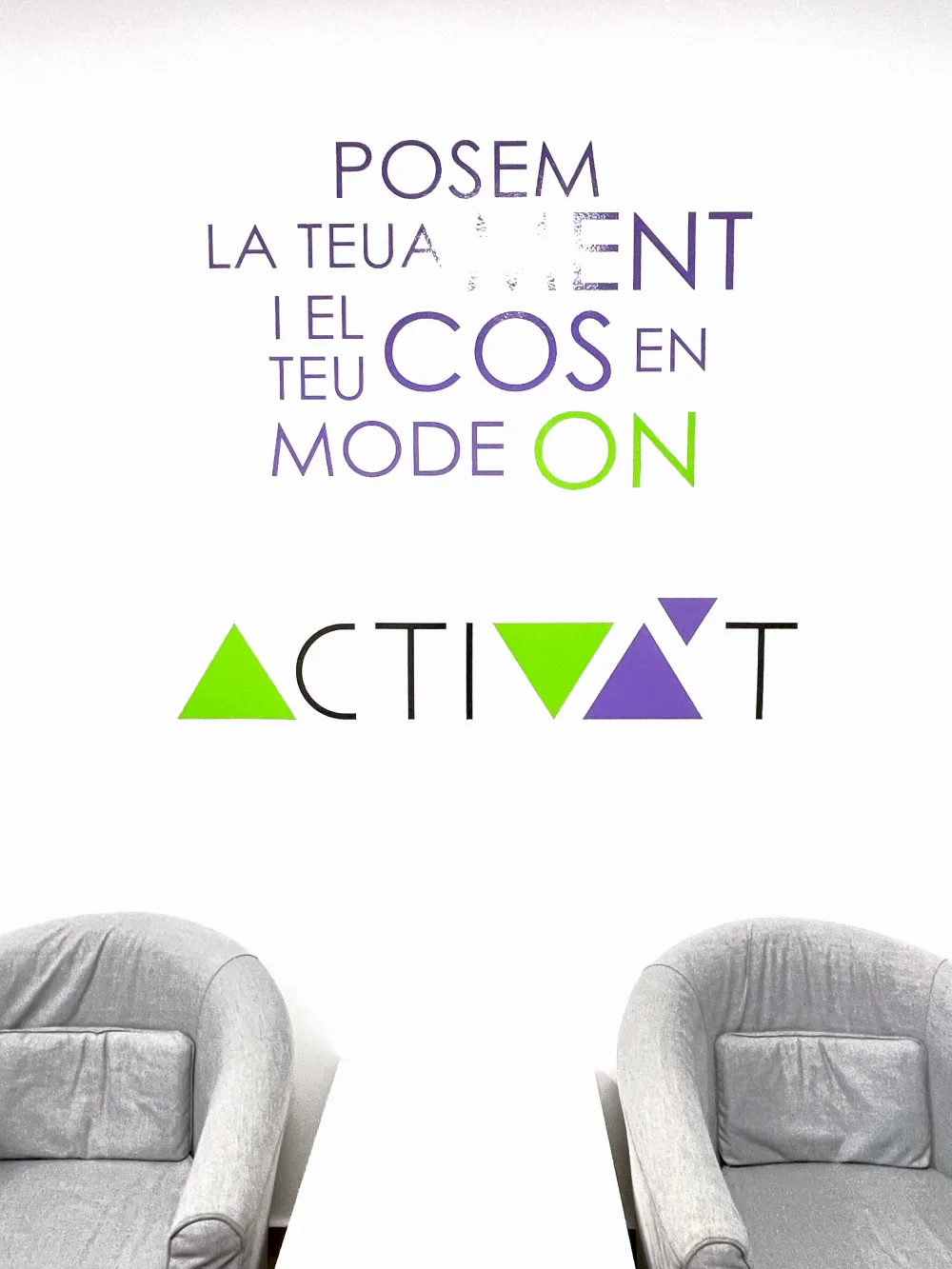 Activat branding espacial entrada